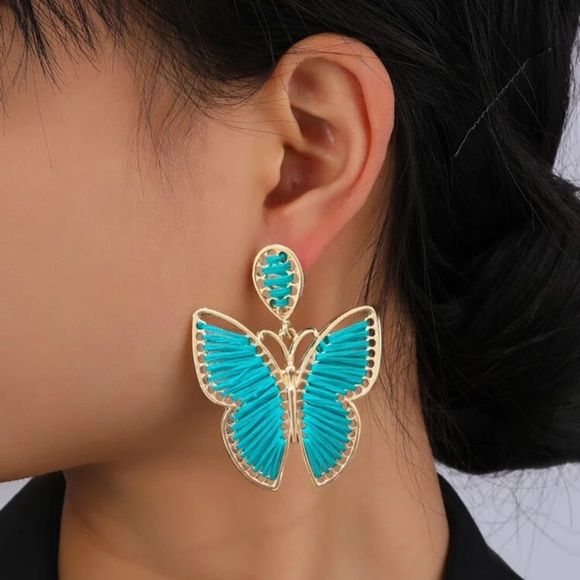 Kathrono Jewelry - 🦋 Awesome Large Threaded Butterfly Drop Earrings 🦋